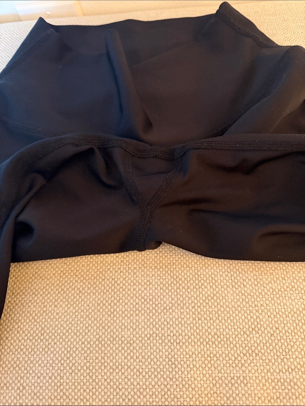 ALO Yoga High Waisted Black Leggings - Picture 5 of 5